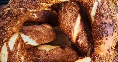 Ev Yapımı Çıtır Çıtır Simit Tarifi