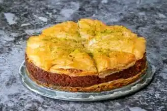 Kolay Baklava Kek Tarifi