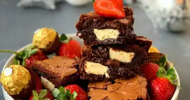 Muhteşem Beyaz Çikolatalı Brownie Tarifi