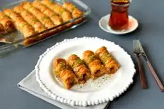 Pratik Büzgülü Baklava Tarifi