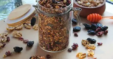 Evde Yapımı Sağlıklı Granola Tarifi