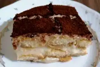 Nefis Ev Yapımı Tiramisu Tarifi