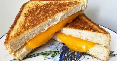 Mükemmel Grilled Cheese Tarifi