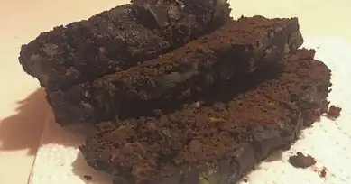 Sağlıklı Keçiboynuzu Unlu Brownie Tarifi