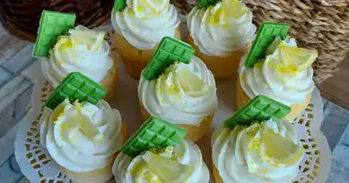 Nefis Limon Kremalı Cupcake Tarifi