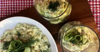 Nefis Salatalıklı Patates Salatası Tarifi