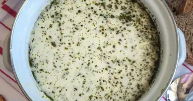 Nefis Terbiyeli Yeşil Mercimek Çorbası Tarifi