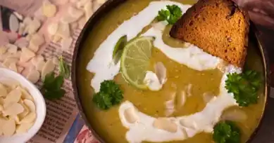 Nefis Unsuz Mercimek Çorbası Tarifi