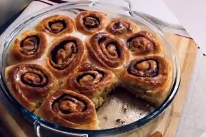 Ev Yapımı Cinnamon Rolls Tarifi