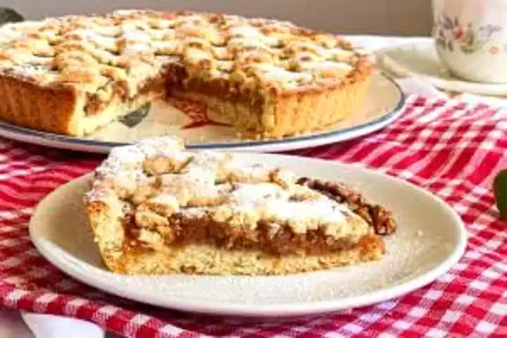 Nefis Elmalı Klasik Tart Tarifi