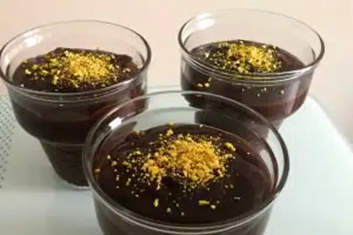 Nefis Ev Yapımı Çikolatalı Puding Tarifi