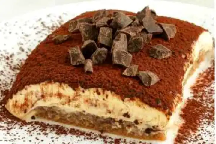 Nefis Kremalı Tiramisu Tarifi