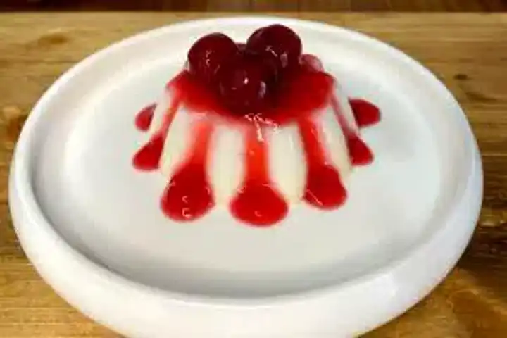 Ev Yapımı Panna Cotta Tarifi