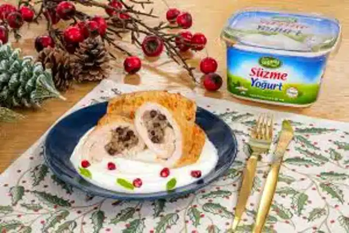 Kuş Üzümlü Hindi Sarma Tarifi