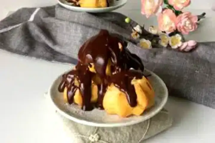 Tek Lokmada Mükemmel Lezzet: Profiterol Tarifi